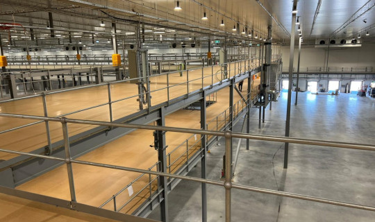 Building a Mezzanine System for an AGV (Automated Guided Vehicle) Warehouse